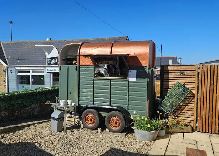 Amble Harbour Retreats