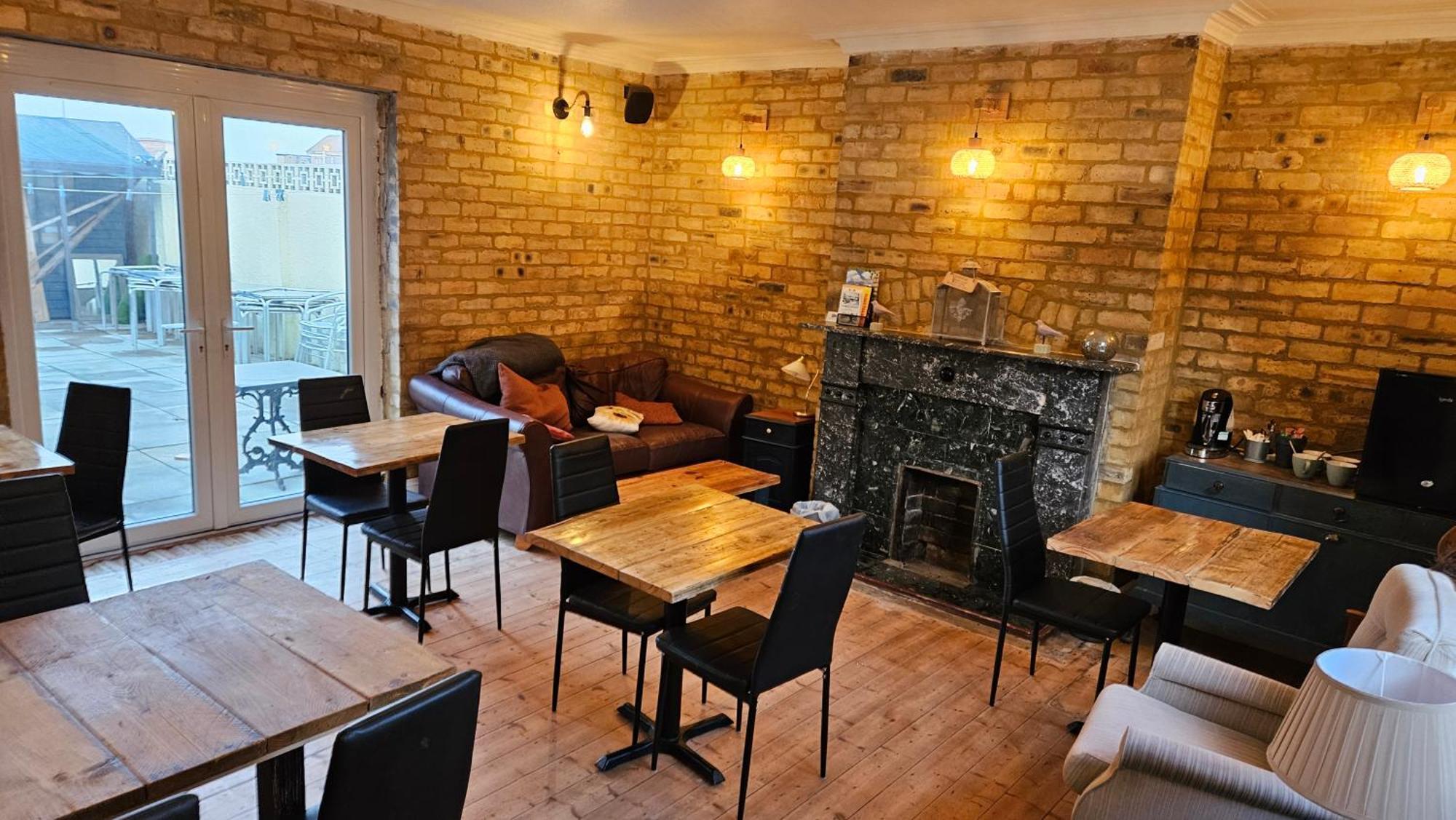Guest house Harbour Retreats *